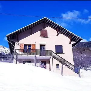 https://ecrin-de-la-salcette.fr-provencehotel.com