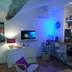 https://suquet26.fr-provencehotel.com